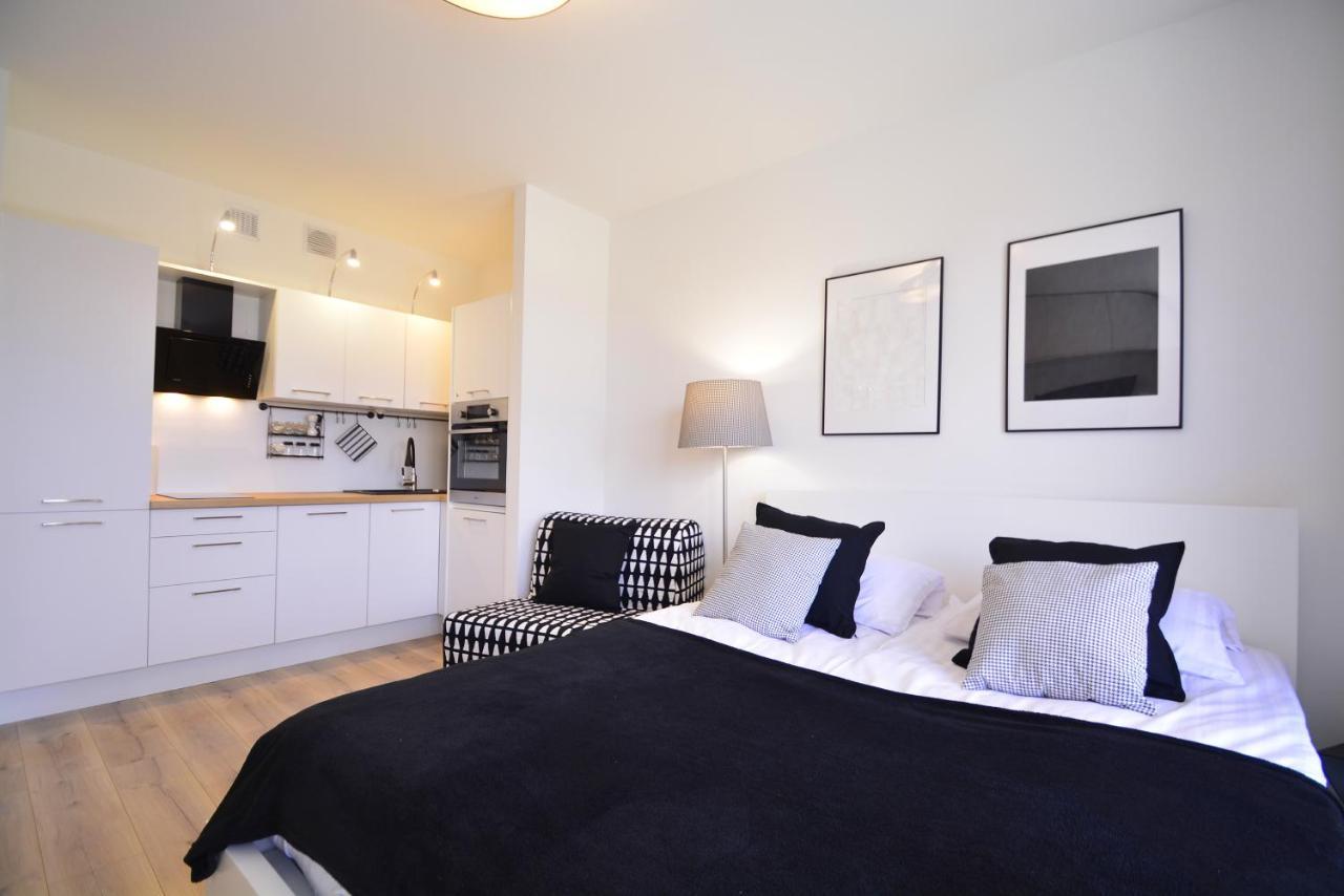 Apartamenty Bryza-Matejki 1B-Parking Swinoujscie Ngoại thất bức ảnh
