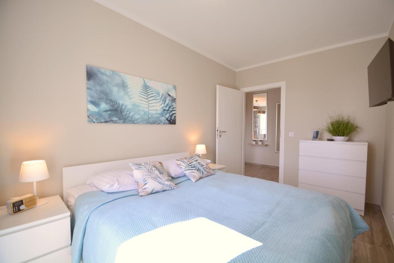 Apartamenty Bryza-Matejki 1B-Parking Swinoujscie Ngoại thất bức ảnh